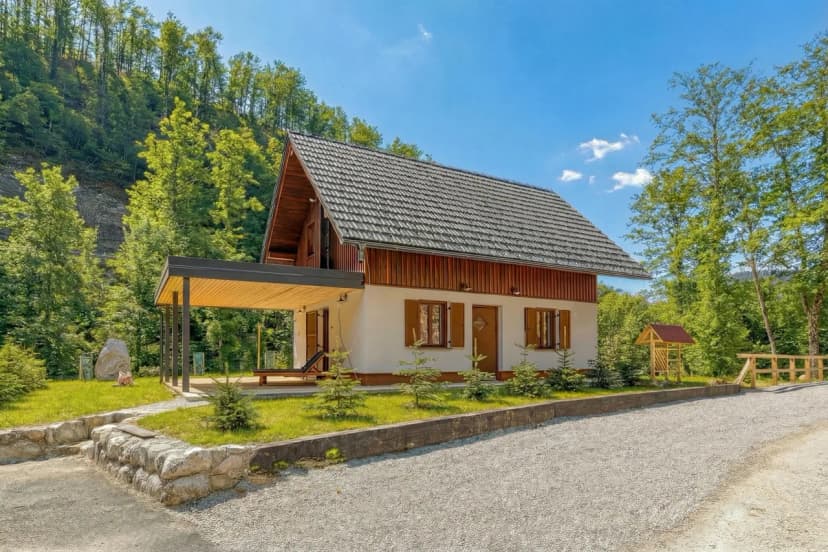 Stari Malni 1 Lodge /w Jacuzzi & Sauna
