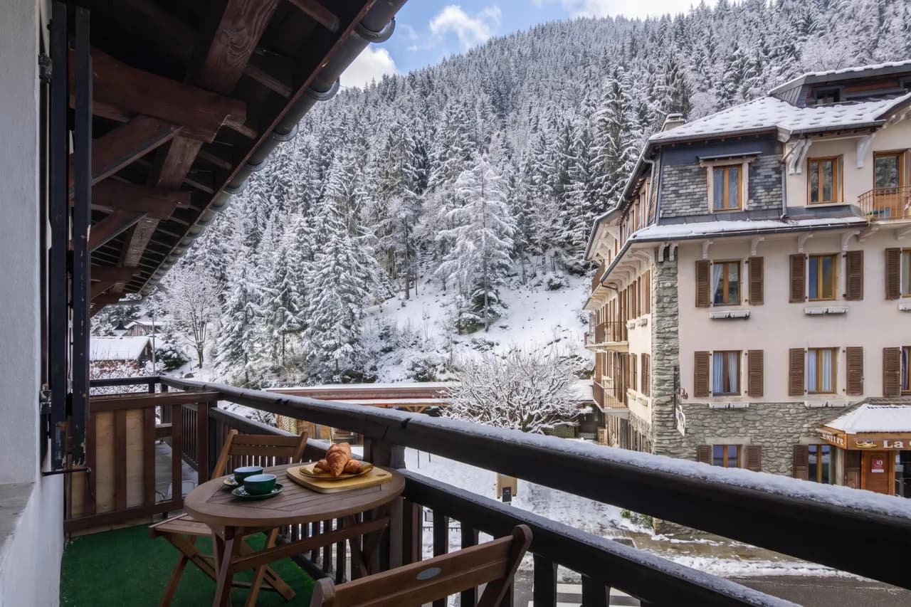 Le Bellevue 08 Gemütliches Alpenapartment | Pool & Bergblick, Foto 2