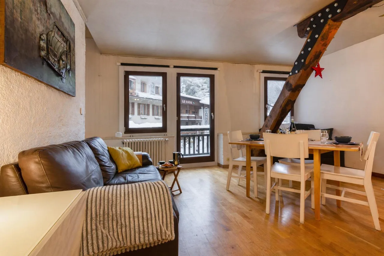 Le Bellevue 08 Gemütliches Alpenapartment | Pool & Bergblick, Foto 3