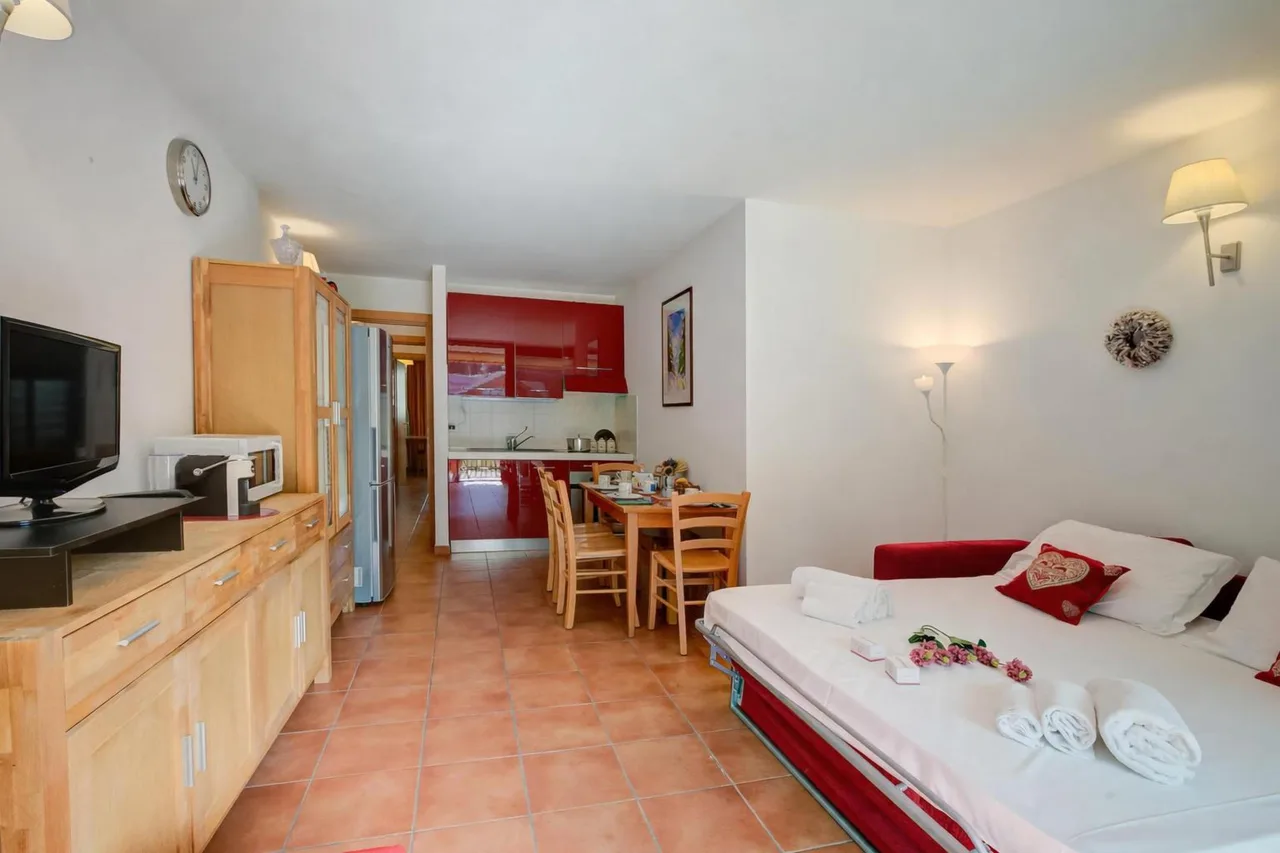 Charming Apartment in Bardonecchia photo 5