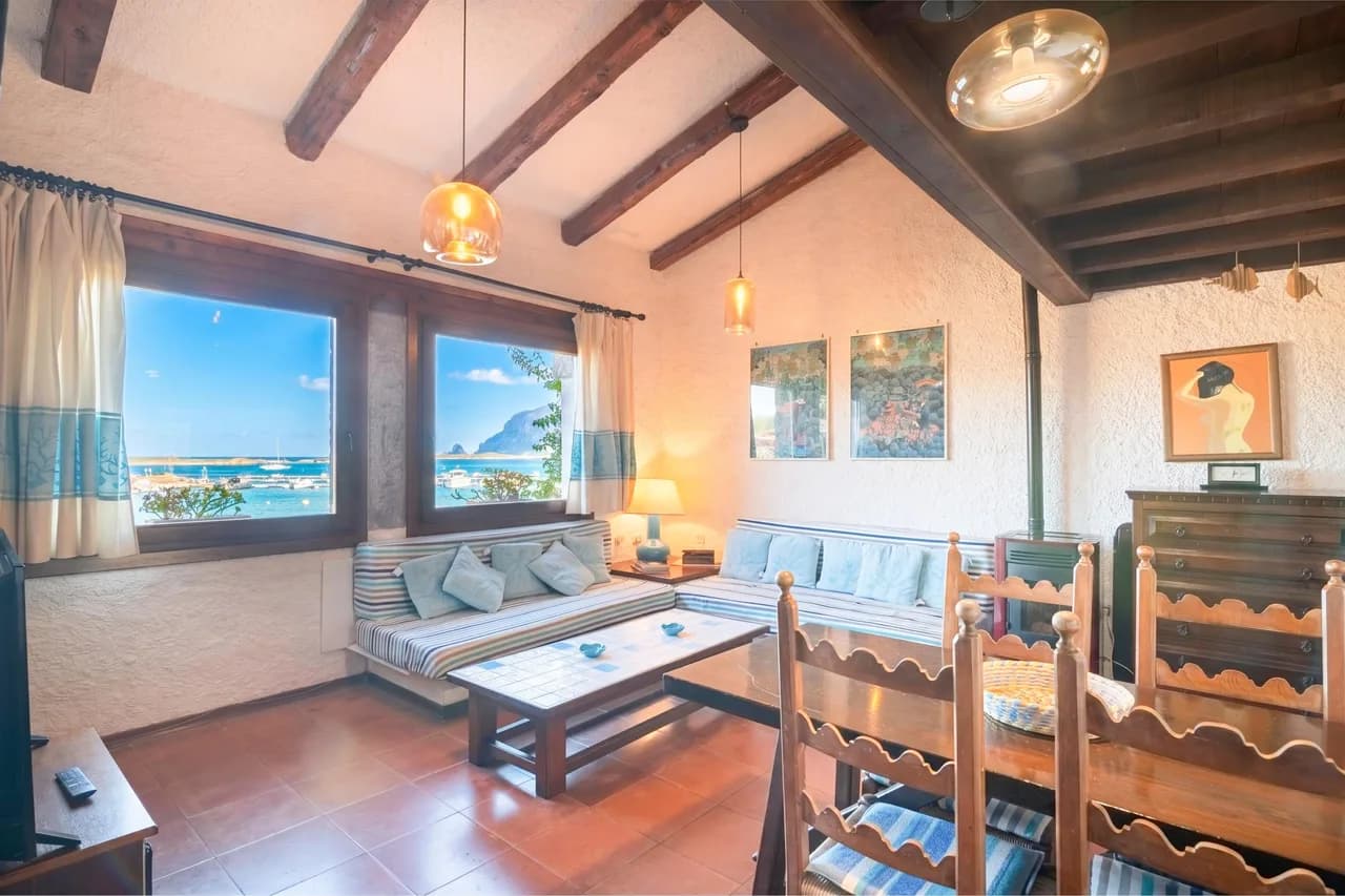 Seaside Apartment in Porto San Paolo