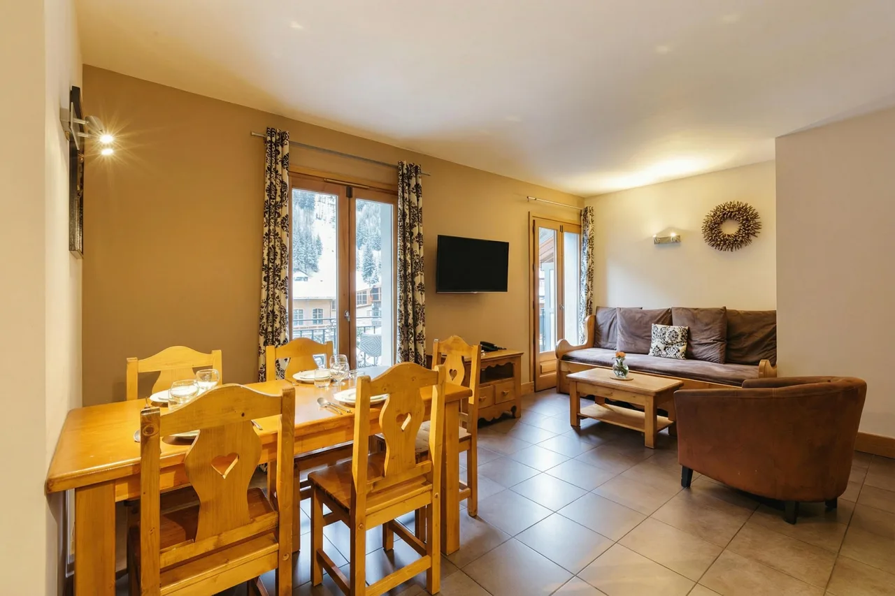 V Buet 33: Neben dem Skilift; Pool, Sauna & Fitnessraum, Foto 3