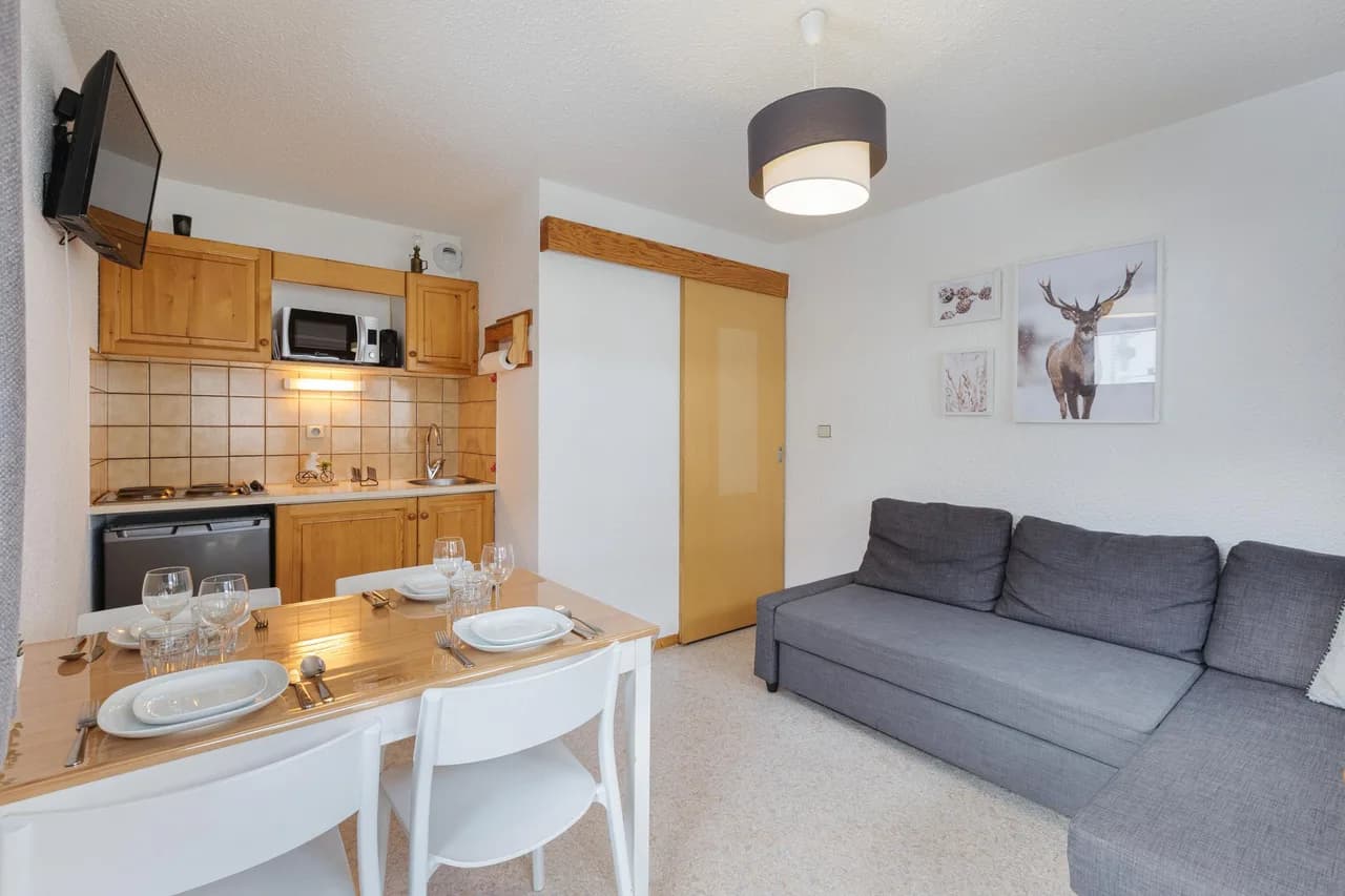 Les Jardins du Mont-Blanc Family Apartment w/ Garden in Chamonix | Mont Blanc Views, photo 3