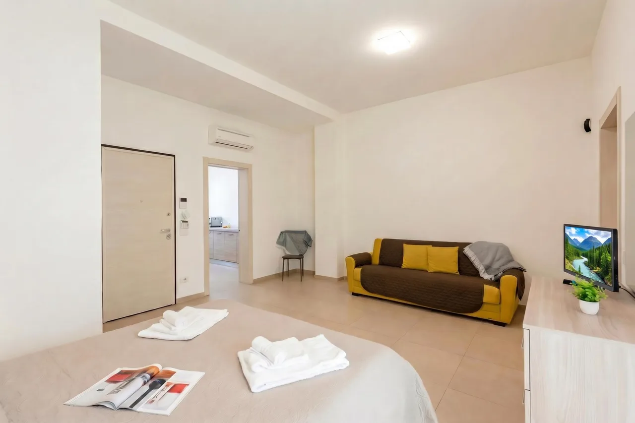 Suite 1 Ondina Viareggio 200m from sea photo 5