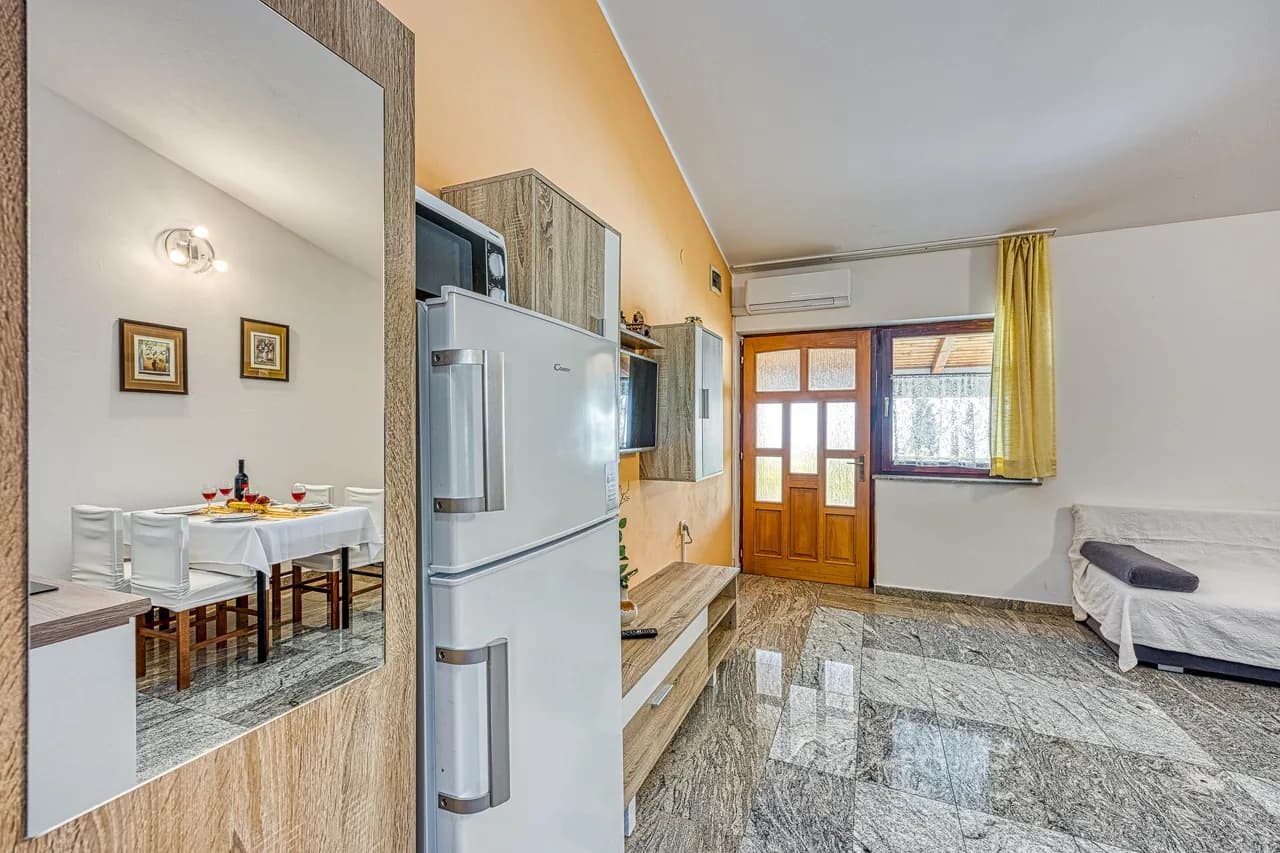 Sea View Orange Apartment Near Zadar photo 4