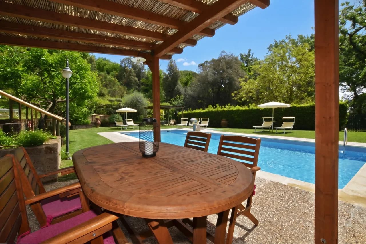 Charming Two-Bedroom Apartment in Montelupo Fiorentino