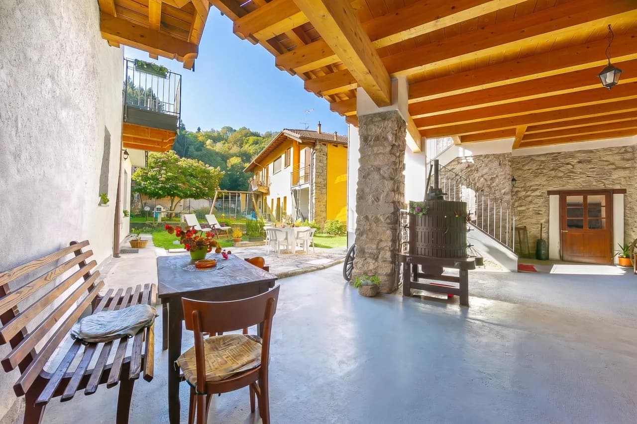 Historic Casa Baroni near Lake Orta photo 3