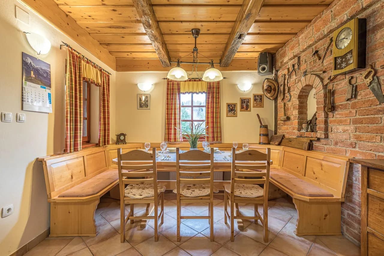 Forge of Happiness Rustic Retreat photo 5