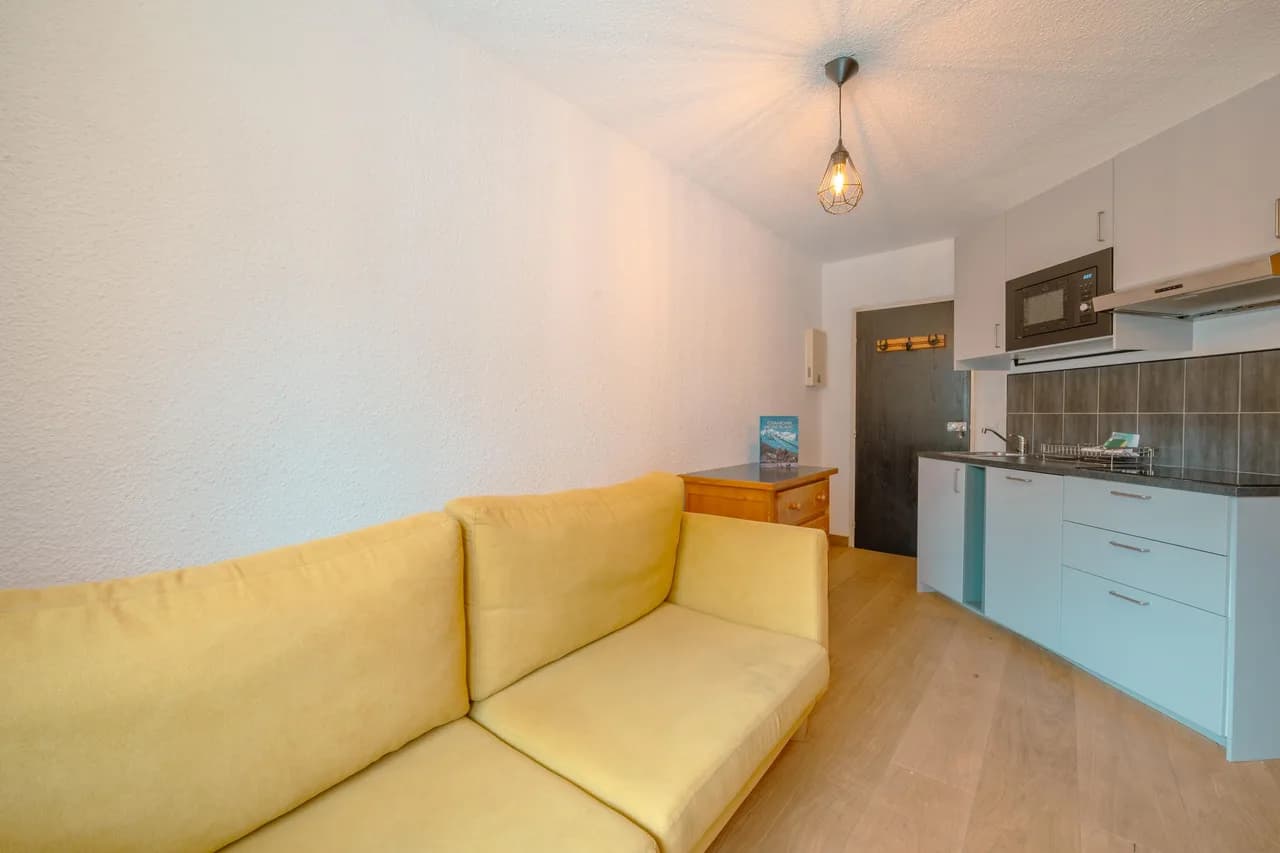 Cham Sud C121 Appartement Central, à 1 Minute à Pied de la Ville, photo 2