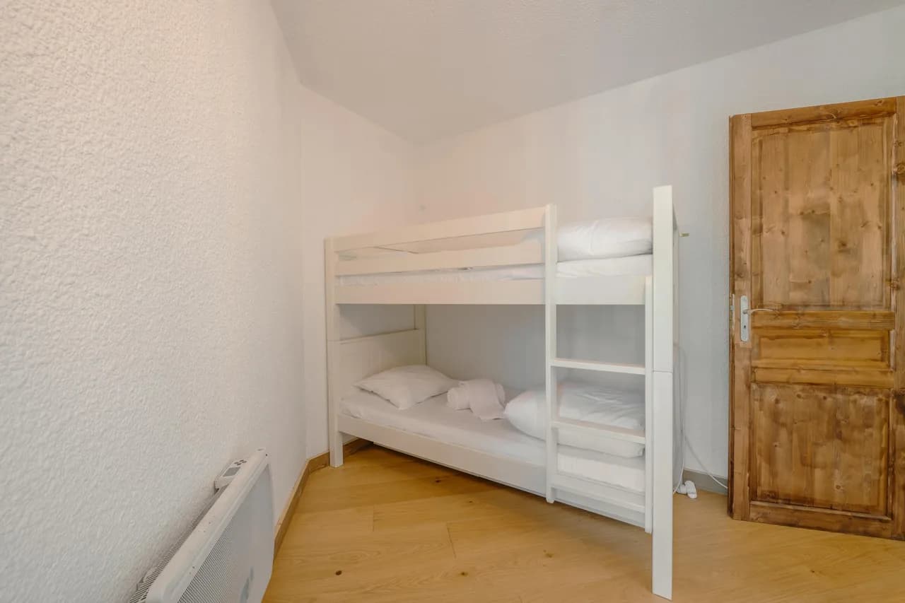 Cham Sud C121 Appartement Central, à 1 Minute à Pied de la Ville, photo 5