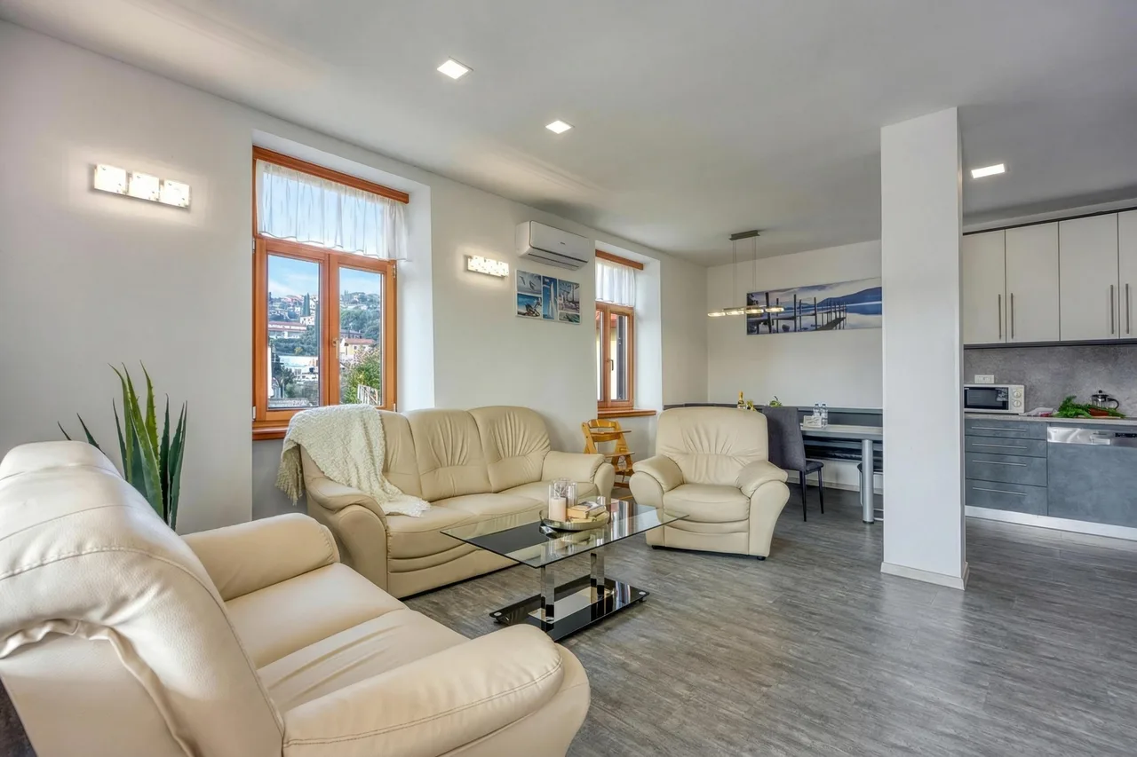 Villa Roma Portorose - 3BR + Balcony photo 3