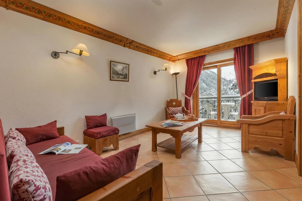 Le Cristal NB8 Vista al Mont-Blanc, Piscina, Estacionamiento y WiFi Gratis, foto 3
