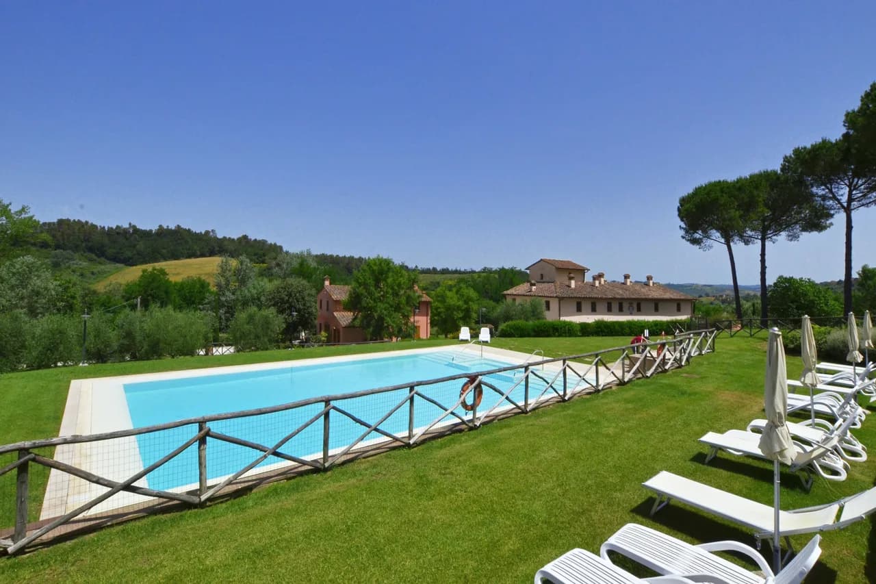 Elegant Two-Bedroom Apartment in Castelfiorentino, Foto 2