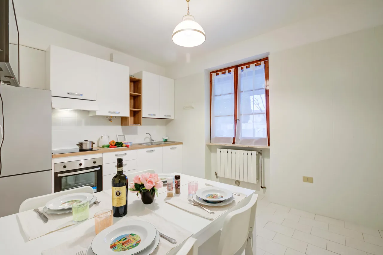 Villa Fiorita - Apt 1 - Violetta cerca del lago, tiendas y aire acondicionado, foto 4