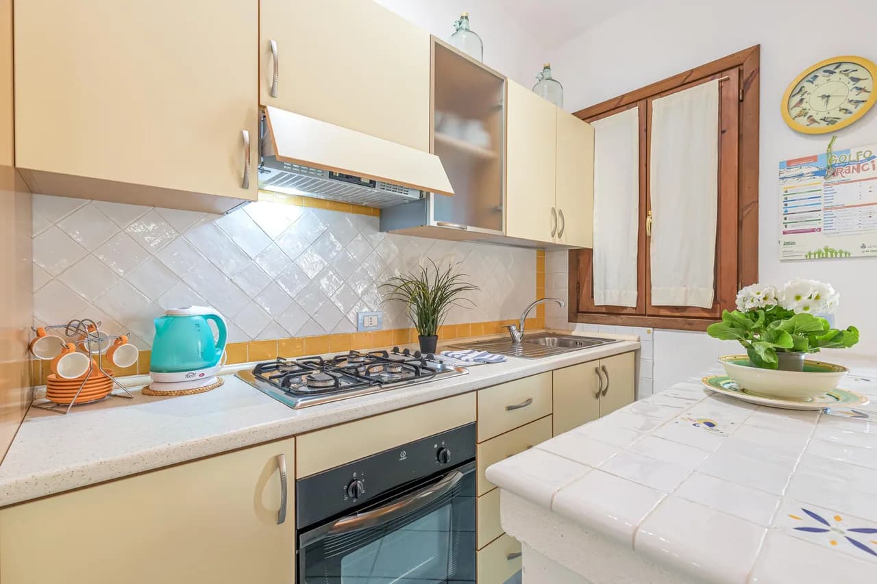 Charming Shared Pool Apartment in Sottomonte, photo 5