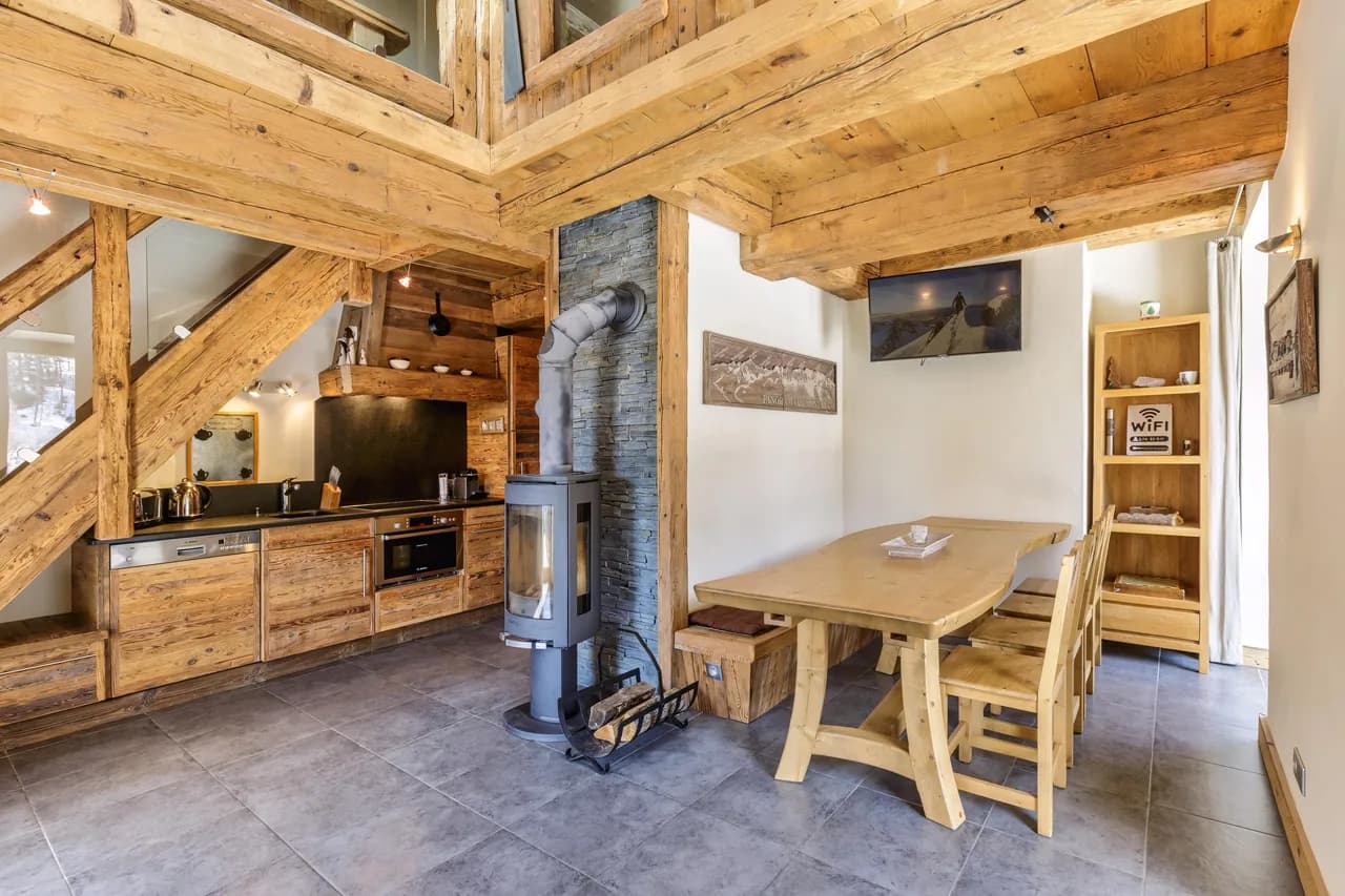 Apt Arsene 6 Style Chalet Près des Pistes Accueille 6, photo 3