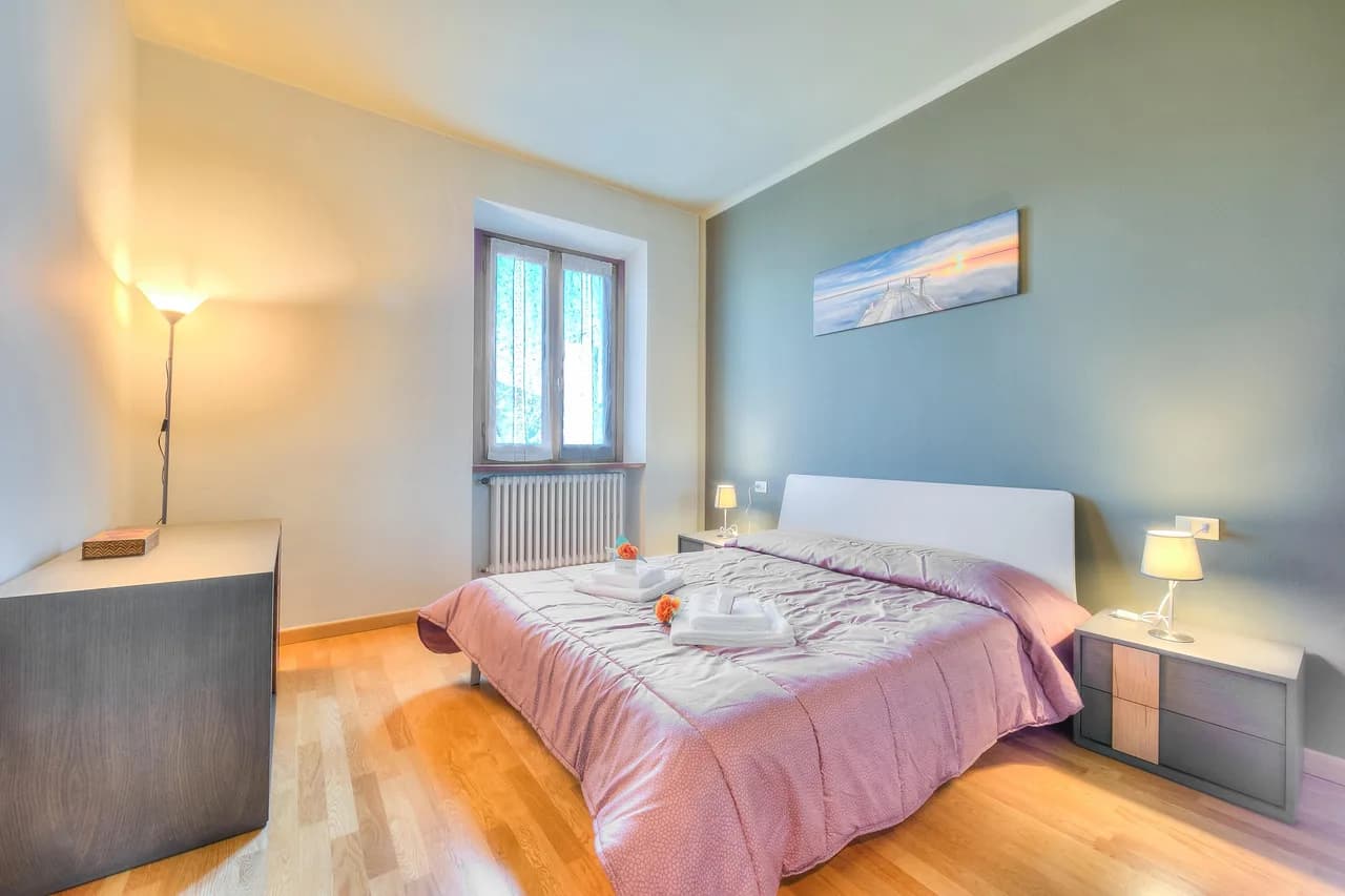 Anita Lake, 2BR Retreat w/ Shared Pool and Gym photo 5