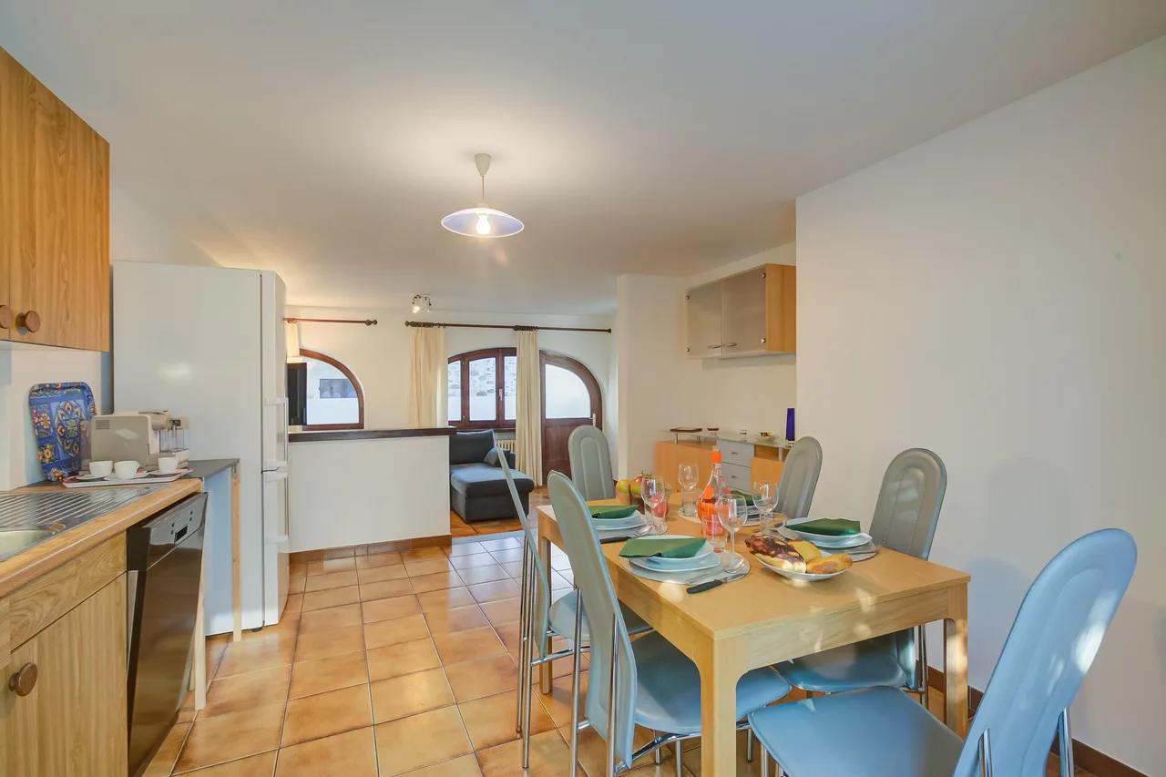 Ca Cornocc with Private Terrace in Gordola photo 5