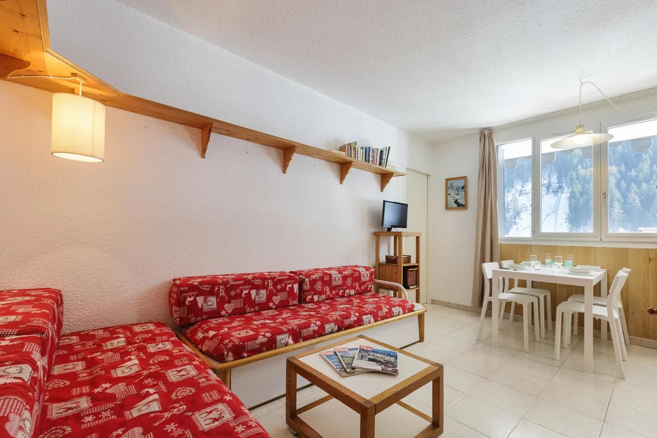 Cham Sud E421 Near Lift Aiguille du Midi Sleeps 4 photo 2