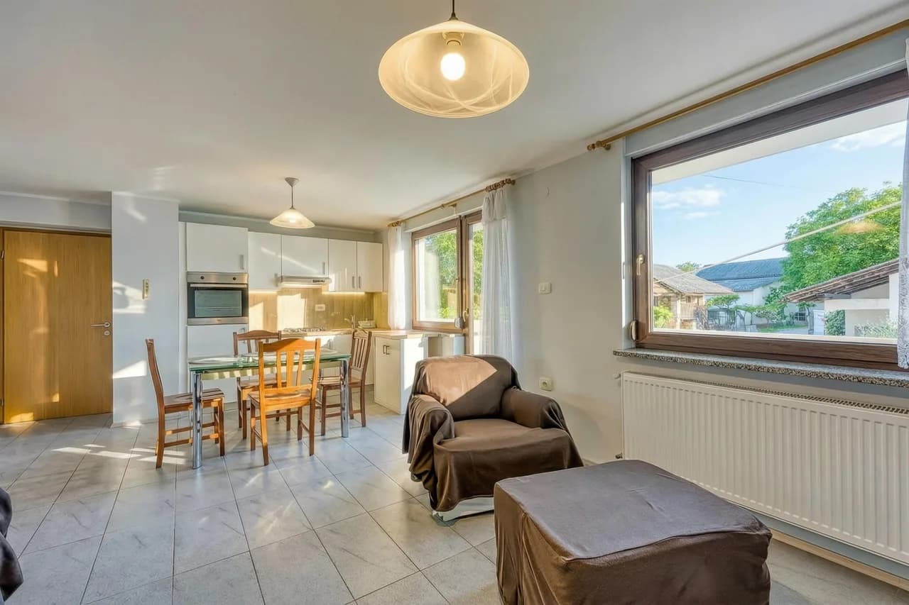 Ruj Karst Apartment with Balcony photo 5