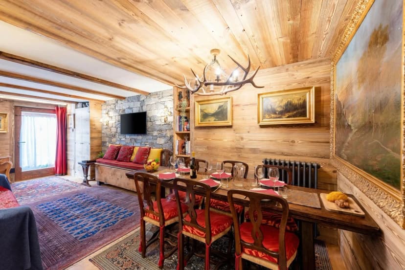 Beautiful Apartment In Courmayeur