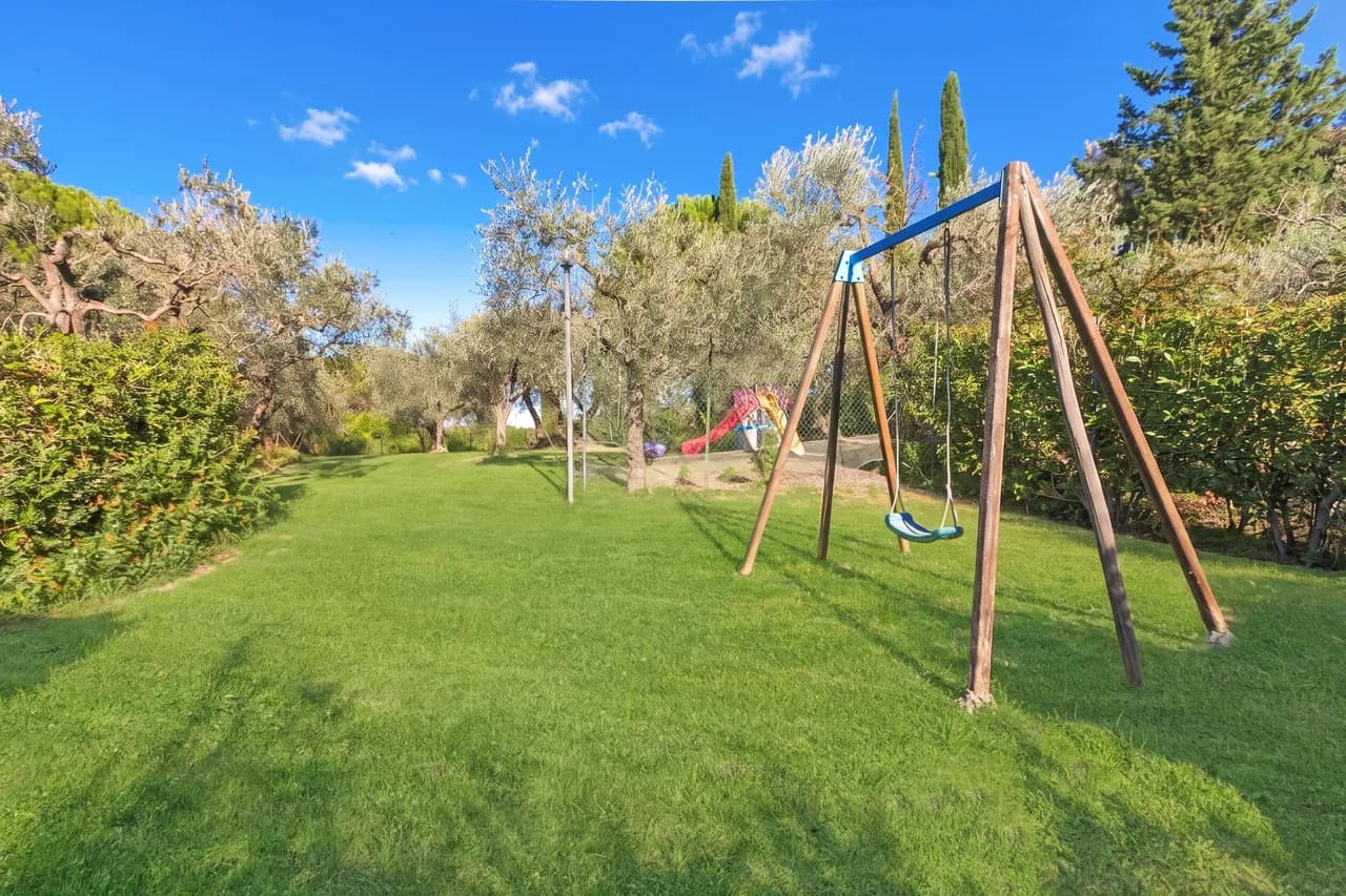 Chianti Apt Olmo&Pini Shared Pool photo 4
