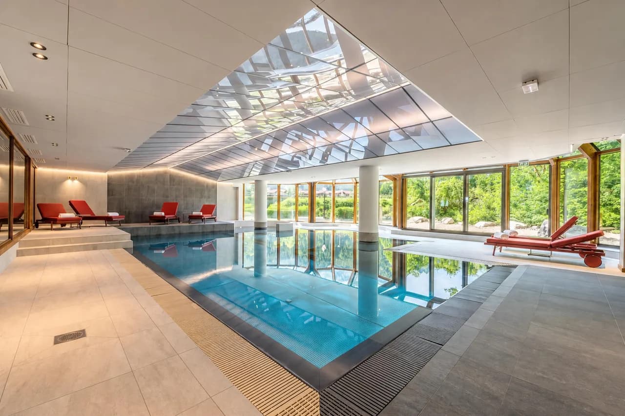 Le Cristal GM9 Mountain View, Pool, Parking & Free WiFi photo 2