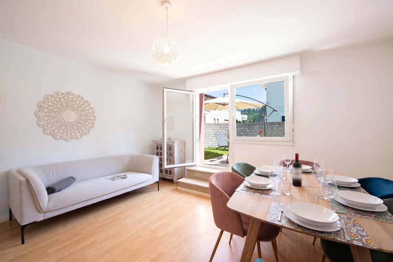 Casa Carolina 2 Losone 3BR with Private Garden photo 3