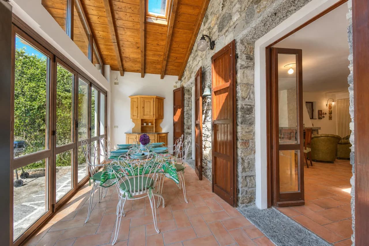 Charming Villa Near Beach in Italian Lakes, foto 4