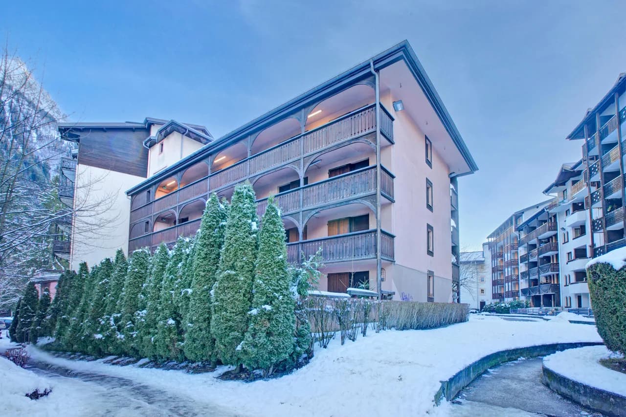 Cham Sud Iris374 Studio for 2 by Aiguille du Midi photo 2