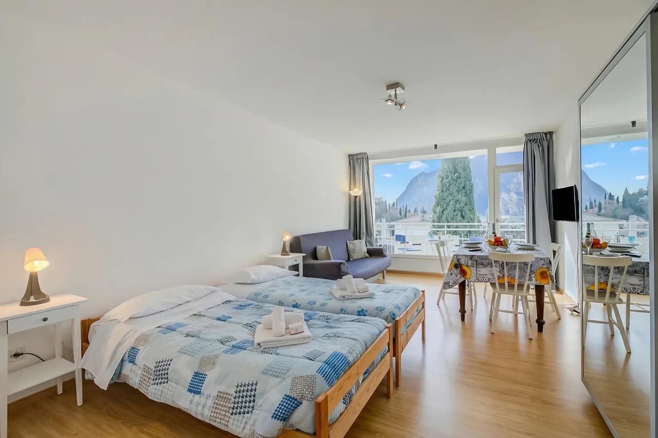 Il Piccolo Nido - Lake View Studio with Balcony, foto 4