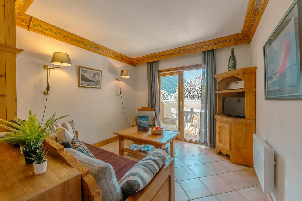 Le Cristal MB6 Vue, Piscine, Sauna Privé, Parking & Wi-Fi Gratuit, photo 4