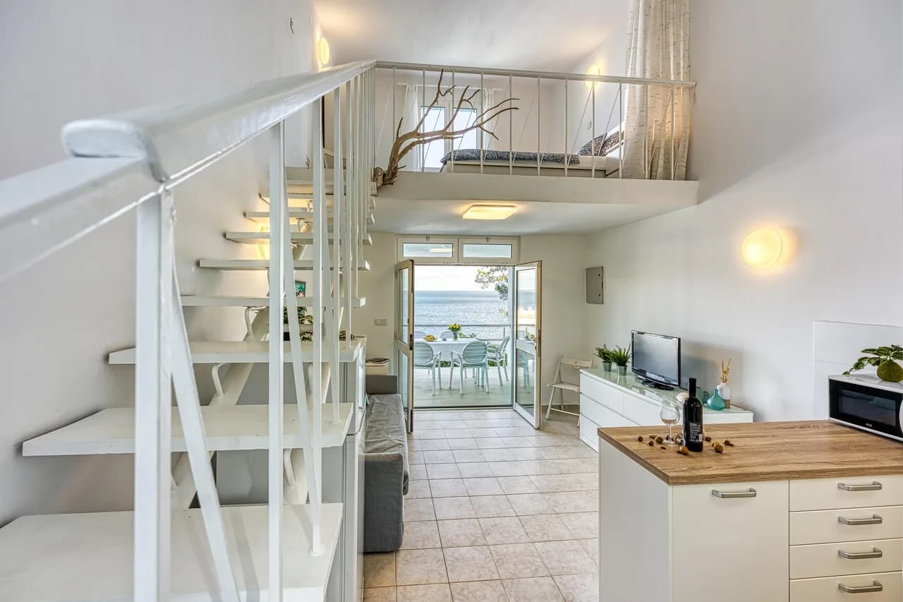 Valdarke Seaside Apt /w Sea View Terrace photo 5