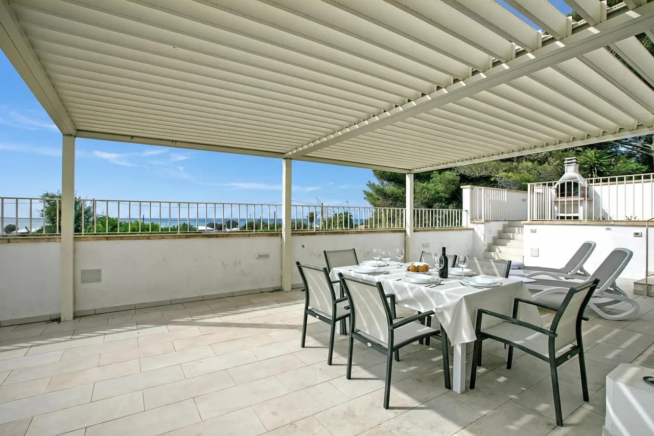La Primula Apartment 1 with Sea-View photo 2