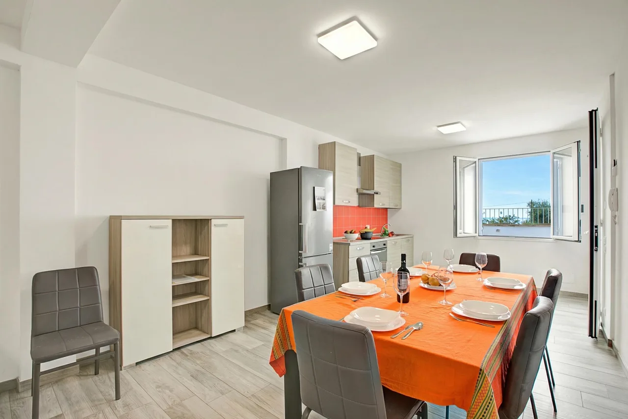 La Primula Apartment 1 with Sea-View photo 5