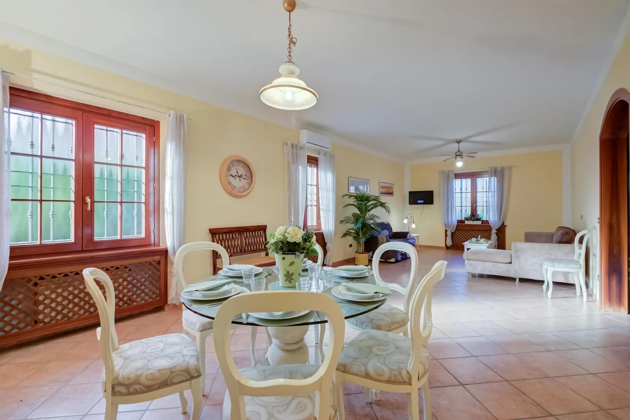 Villa Oasi con Piscina Privada BBQ y Jardín cerca de Sirmione, foto 5