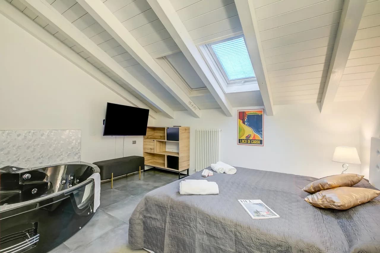 Loft & Jacuzzi, Foto 2