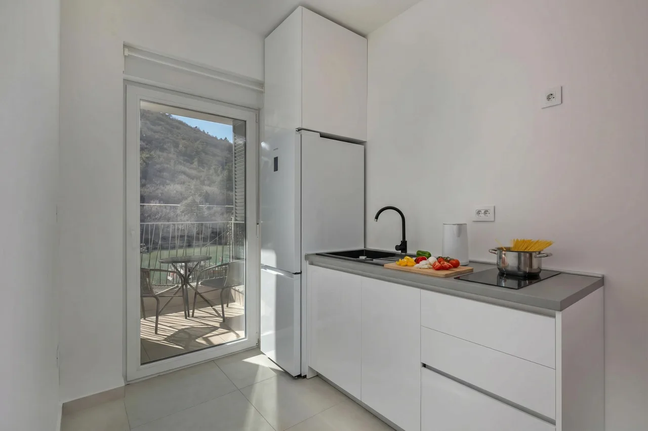 Meerblick-Balkon-Apartment in der Grünen Zone, Foto 5