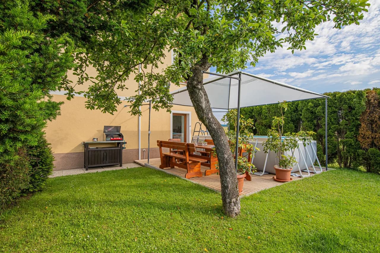 Private Pool Vacation Home in Bloke, photo 2