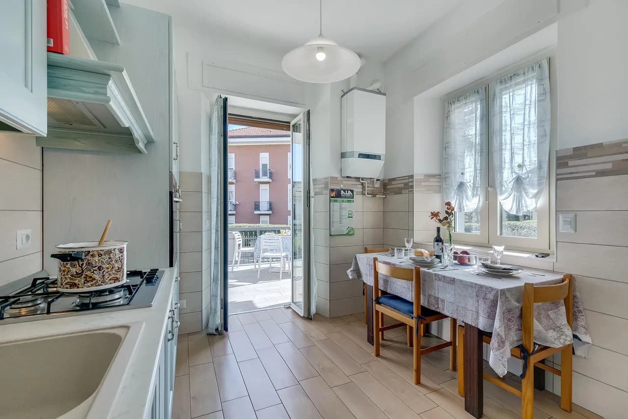 Charming Terrace Apartment in Stresa, Piedmont, Italy, foto 3