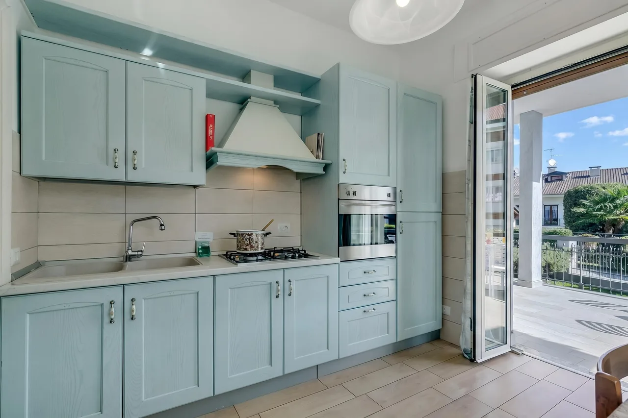Charming Terrace Apartment in Stresa, Piedmont, Italy, foto 4