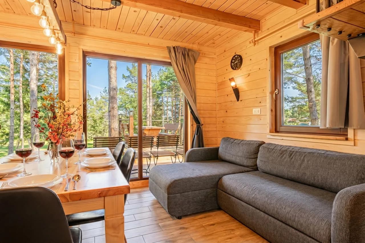 Woodland Retreat Chalet in Bloke, photo 3