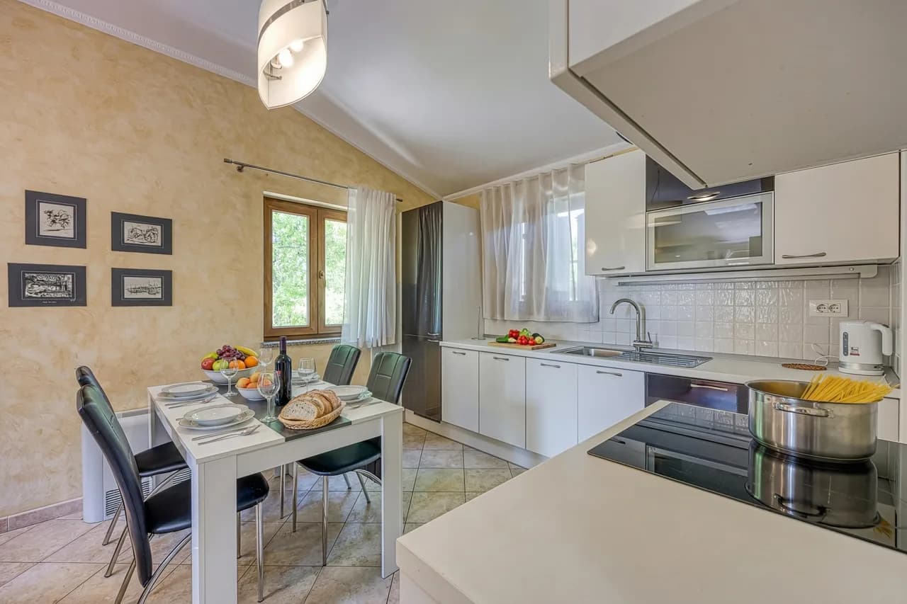 Charming Apartment with Pool in Gračišče, Istria, Croatia, photo 4