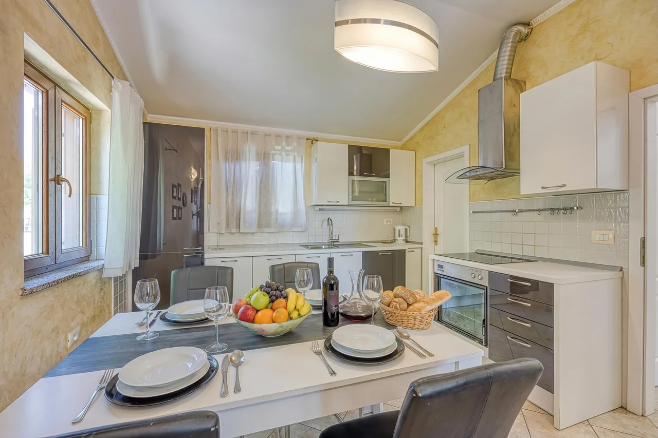 Charming Apartment with Pool in Gračišče, Istria, Croatia, photo 5