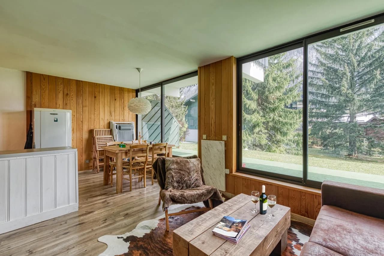 Charming Garden-Facing Apartment in Argentière, Chamonix