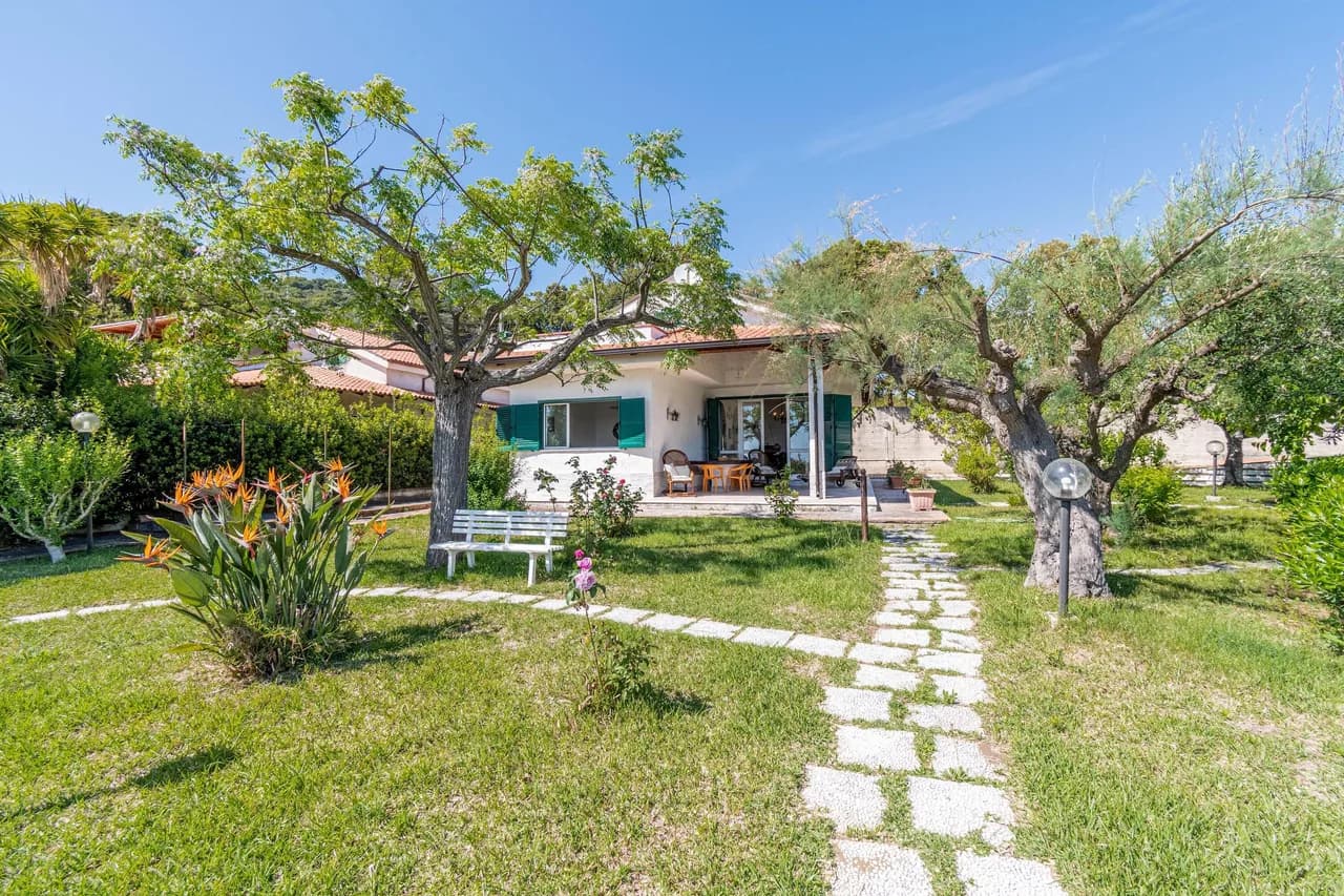 Villa Maria Luisa vista mare, Palinuro photo 2