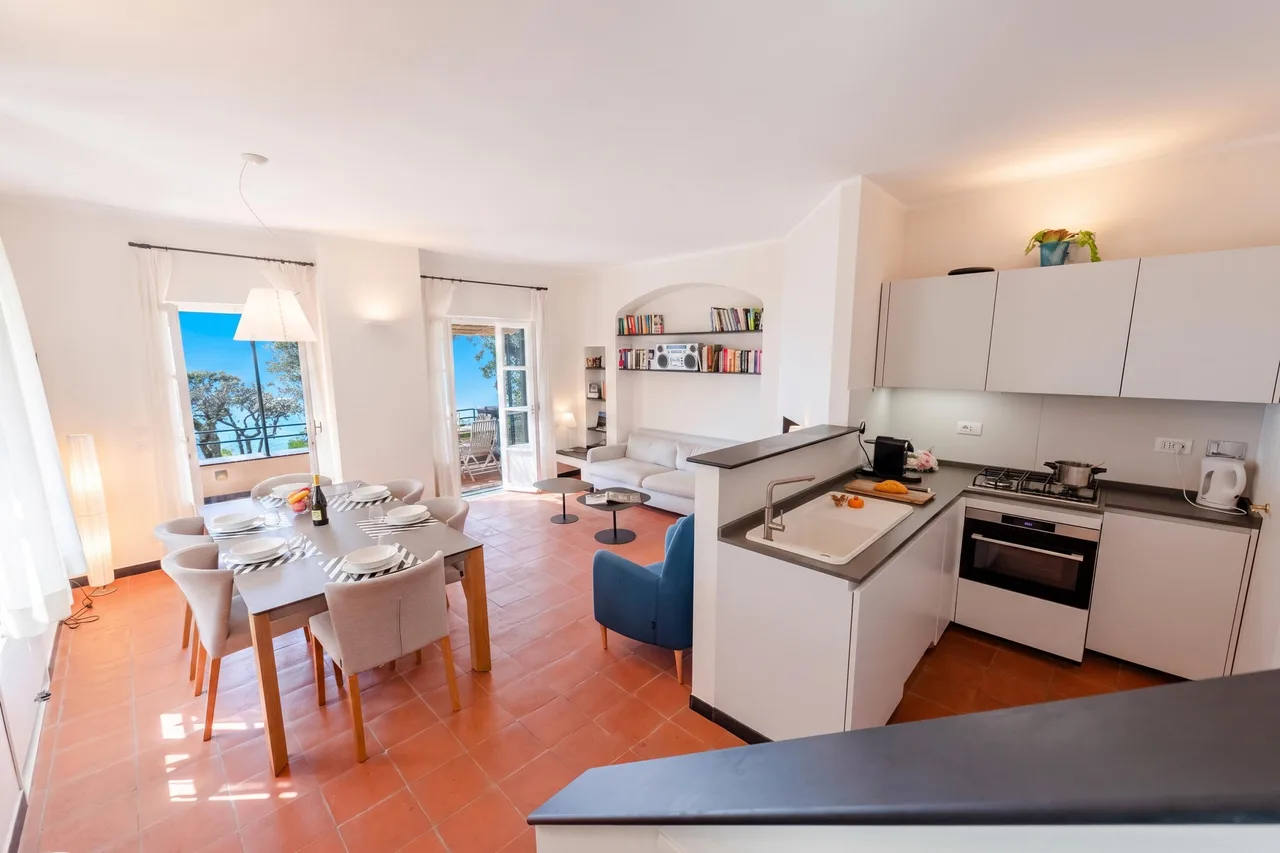 Sea-View Luxury Villa in Recco photo 5