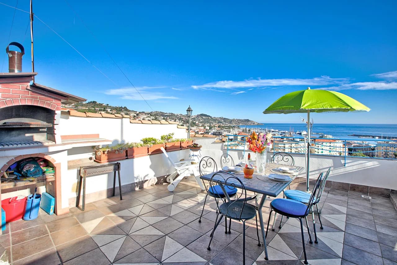 Like A Dream in Sanremo, Apartment with Panoramic Views, foto 3