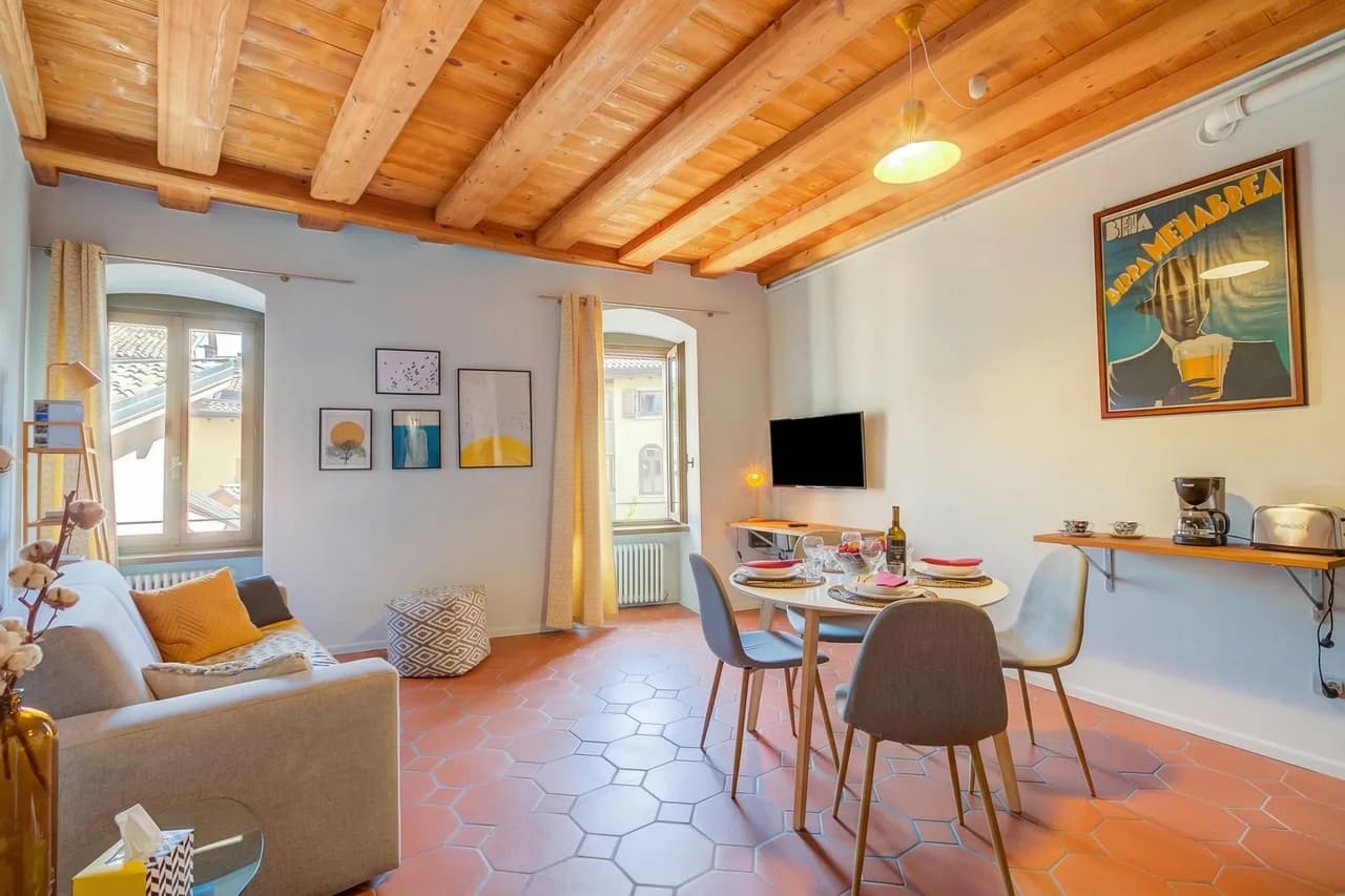 Casa Francesca - Oldtown Apt in Riva del Garda, foto 2