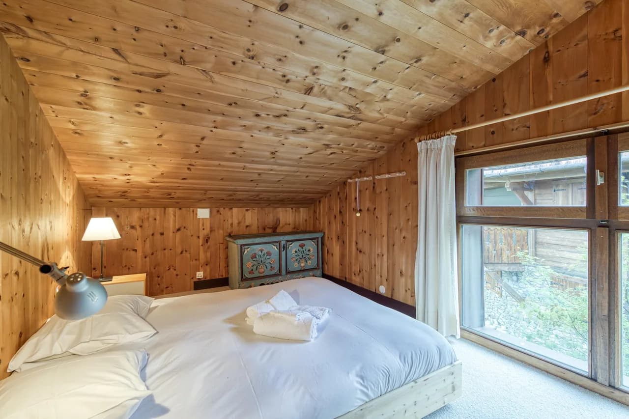 Apt Le Grenier Ski-in/Ski-out views, sleeps 7 photo 4